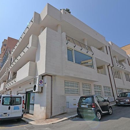 Casa Roberta Bed & Breakfast Monopoli Exterior foto