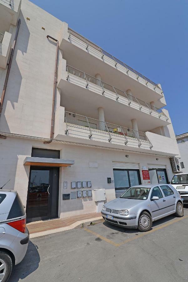 Casa Roberta Bed & Breakfast Monopoli Exterior foto